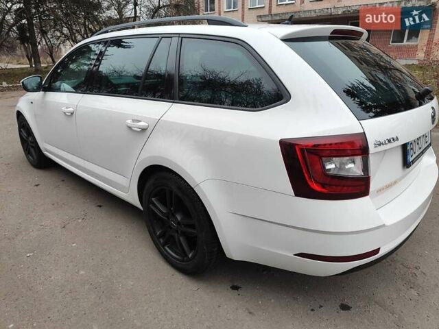 Белый Шкода Октавия, объемом двигателя 1.97 л и пробегом 219 тыс. км за 15300 $, фото 5 на Automoto.ua