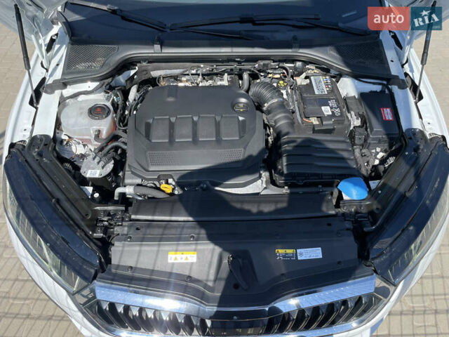 Шкода Октавия 2020 в Бердичеве на Automoto.ua Белый Шкода Октавия, объемом двигателя 2 л и пробегом 225 тыс. км за 21255 $, фото 68 на Automoto.ua