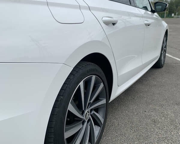 Шкода Октавия 2020 в Харькове на Automoto.ua Белый Шкода Октавия, объемом двигателя 1.97 л и пробегом 204 тыс. км за 19300 $, фото 32 на Automoto.ua