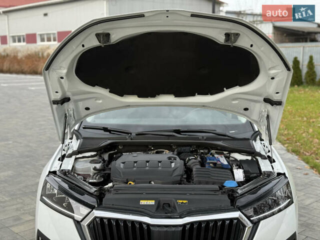 Білий Шкода Октавія, об'ємом двигуна 2 л та пробігом 230 тис. км за 17200 $, фото 26 на Automoto.ua