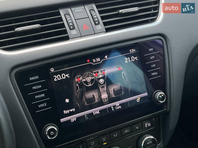 Белый Шкода Октавия, объемом двигателя 2 л и пробегом 200 тыс. км за 17456 $, фото 67 на Automoto.ua