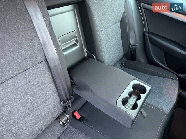 Белый Шкода Октавия, объемом двигателя 2 л и пробегом 200 тыс. км за 17456 $, фото 42 на Automoto.ua