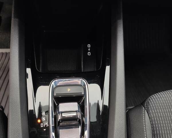 Белый Шкода Октавия, объемом двигателя 2 л и пробегом 310 тыс. км за 17800 $, фото 23 на Automoto.ua