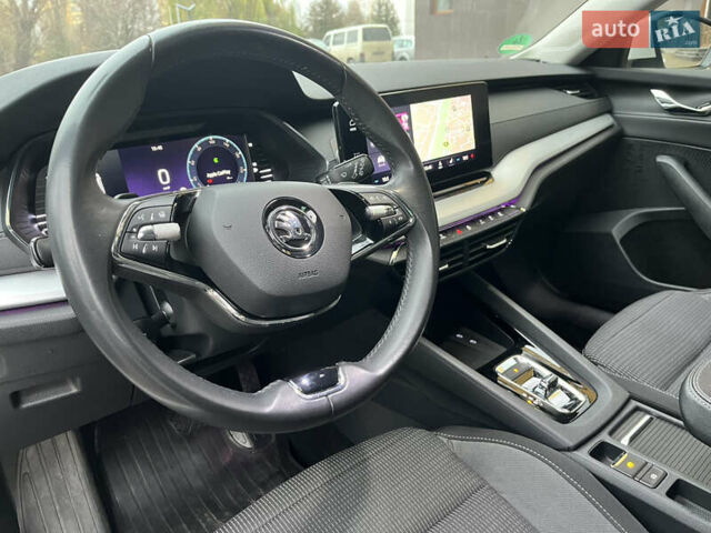 Білий Шкода Октавія, об'ємом двигуна 2 л та пробігом 218 тис. км за 22300 $, фото 8 на Automoto.ua