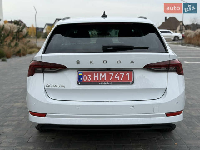 Білий Шкода Октавія, об'ємом двигуна 2 л та пробігом 230 тис. км за 17200 $, фото 11 на Automoto.ua