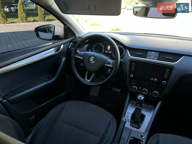 Білий Шкода Октавія, об'ємом двигуна 2 л та пробігом 201 тис. км за 15300 $, фото 34 на Automoto.ua