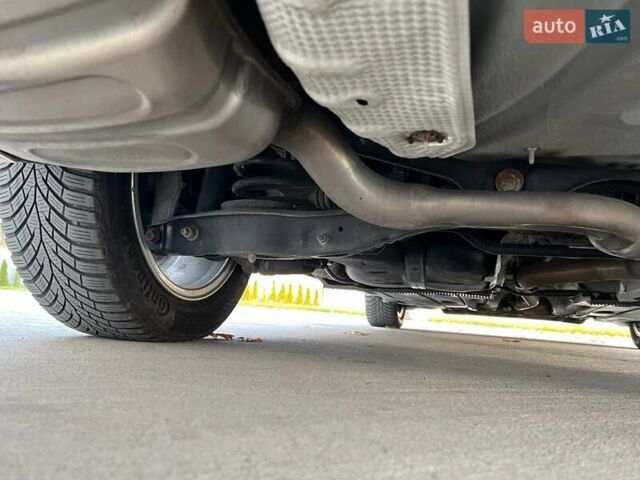 Белый Шкода Октавия, объемом двигателя 2 л и пробегом 193 тыс. км за 18700 $, фото 37 на Automoto.ua