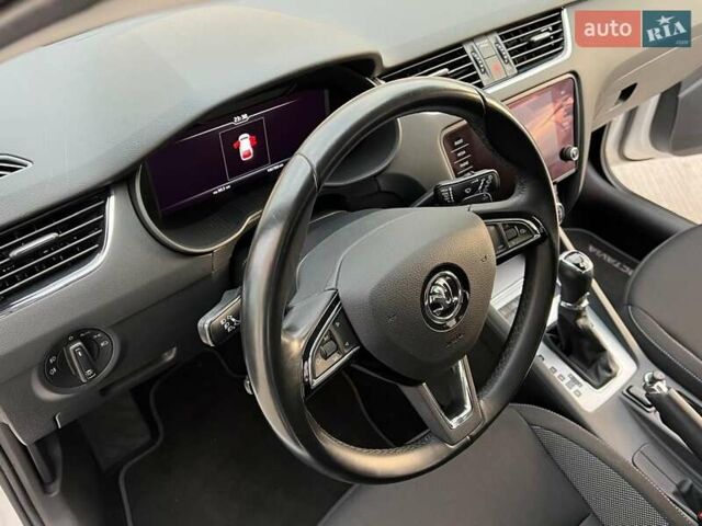 Белый Шкода Октавия, объемом двигателя 2 л и пробегом 193 тыс. км за 18700 $, фото 44 на Automoto.ua