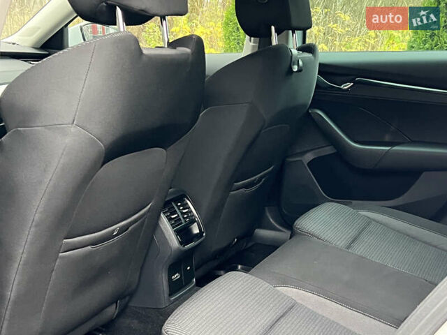 Белый Шкода Октавия, объемом двигателя 1.97 л и пробегом 229 тыс. км за 18300 $, фото 17 на Automoto.ua