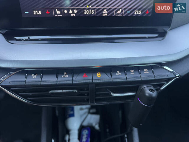 Шкода Октавия 2020 в Мукачеве на Automoto.ua Белый Шкода Октавия, объемом двигателя 2 л и пробегом 217 тыс. км за 18700 $, фото 24 на Automoto.ua