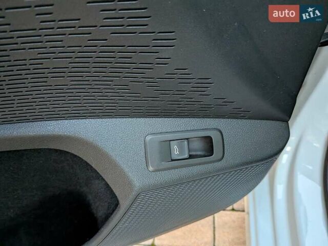 Білий Шкода Октавія, об'ємом двигуна 1.97 л та пробігом 197 тис. км за 23350 $, фото 20 на Automoto.ua