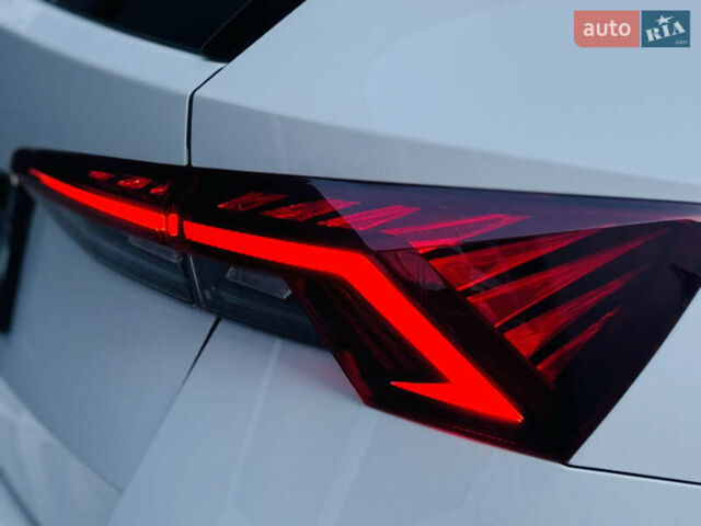 Шкода Октавия 2020 в Мукачеве на Automoto.ua Белый Шкода Октавия, объемом двигателя 2 л и пробегом 217 тыс. км за 18700 $, фото 16 на Automoto.ua
