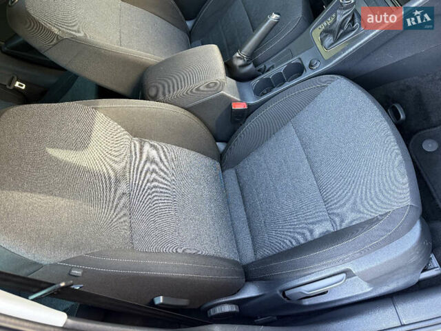 Білий Шкода Октавія, об'ємом двигуна 2 л та пробігом 199 тис. км за 16250 $, фото 23 на Automoto.ua