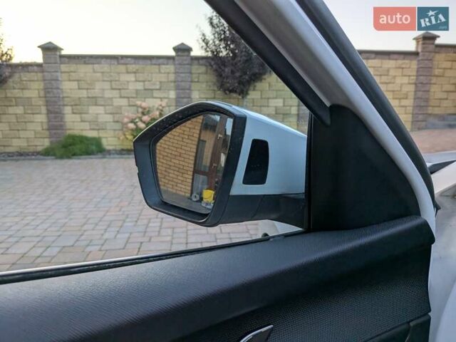 Білий Шкода Октавія, об'ємом двигуна 1.97 л та пробігом 197 тис. км за 23350 $, фото 18 на Automoto.ua