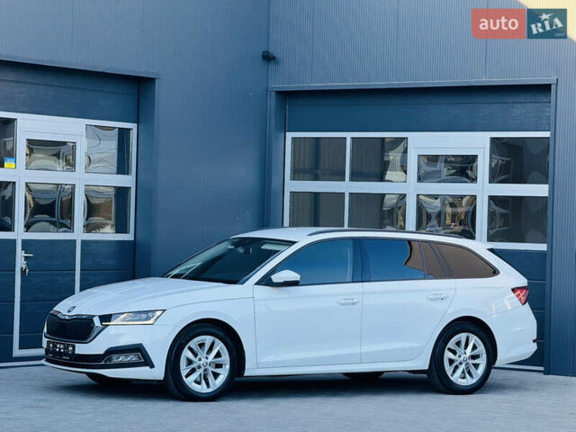 Шкода Октавия 2020 в Мукачеве на Automoto.ua Белый Шкода Октавия, объемом двигателя 2 л и пробегом 217 тыс. км за 18700 $, фото 2 на Automoto.ua