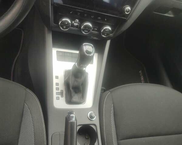 Белый Шкода Октавия, объемом двигателя 1.98 л и пробегом 211 тыс. км за 16500 $, фото 21 на Automoto.ua