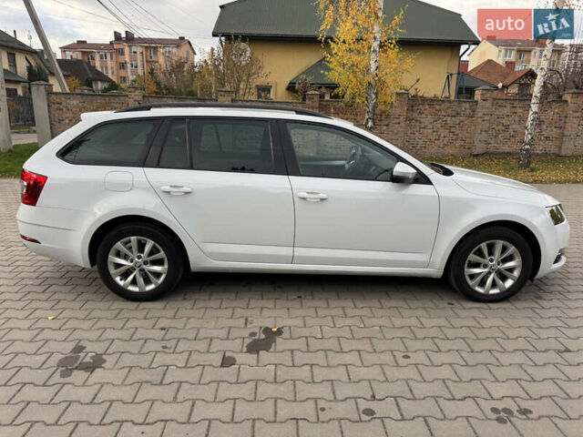 Білий Шкода Октавія, об'ємом двигуна 1.97 л та пробігом 203 тис. км за 16750 $, фото 7 на Automoto.ua