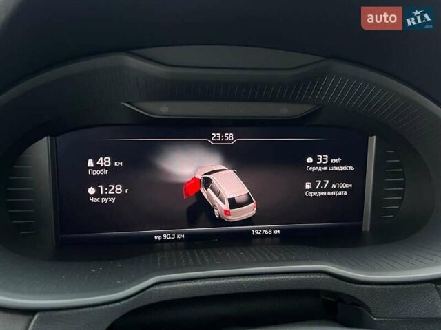 Белый Шкода Октавия, объемом двигателя 2 л и пробегом 193 тыс. км за 17999 $, фото 123 на Automoto.ua