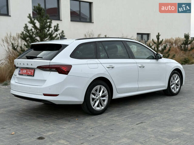 Білий Шкода Октавія, об'ємом двигуна 2 л та пробігом 230 тис. км за 17200 $, фото 10 на Automoto.ua