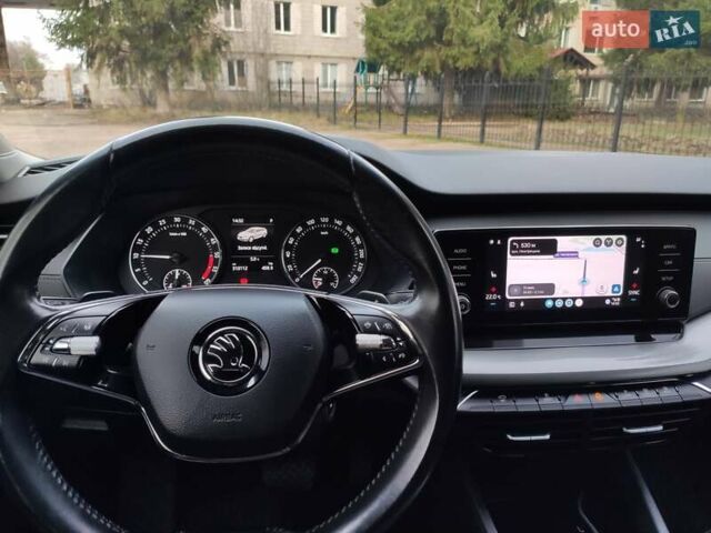 Белый Шкода Октавия, объемом двигателя 2 л и пробегом 310 тыс. км за 17800 $, фото 71 на Automoto.ua