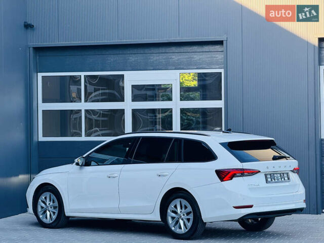 Шкода Октавия 2020 в Мукачеве на Automoto.ua Белый Шкода Октавия, объемом двигателя 2 л и пробегом 217 тыс. км за 18700 $, фото 3 на Automoto.ua