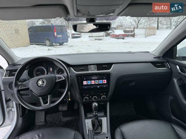 Белый Шкода Октавия, объемом двигателя 0 л и пробегом 235 тыс. км за 15999 $, фото 9 на Automoto.ua