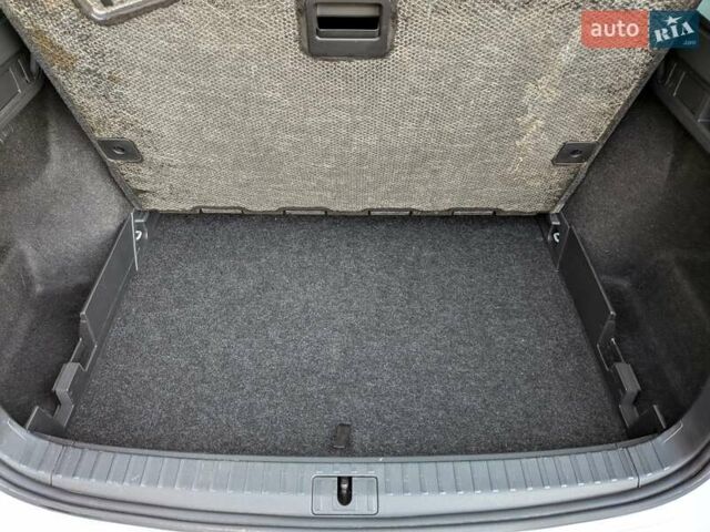 Білий Шкода Октавія, об'ємом двигуна 1.97 л та пробігом 197 тис. км за 23350 $, фото 31 на Automoto.ua