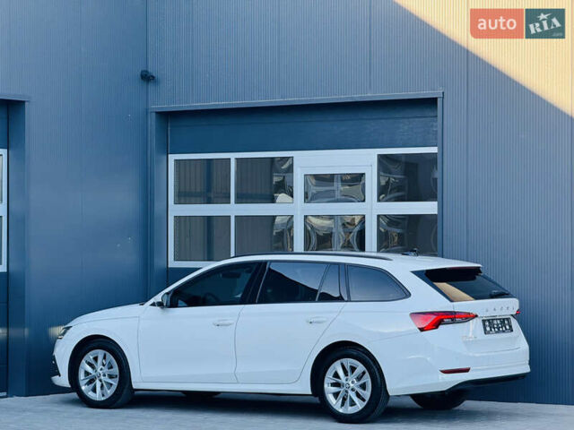 Шкода Октавия 2020 в Мукачеве на Automoto.ua Белый Шкода Октавия, объемом двигателя 2 л и пробегом 217 тыс. км за 18700 $, фото 6 на Automoto.ua