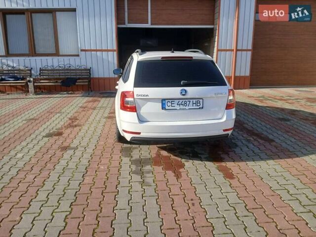 Белый Шкода Октавия, объемом двигателя 2 л и пробегом 189 тыс. км за 18500 $, фото 3 на Automoto.ua