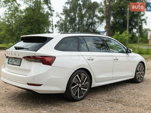 Білий Шкода Октавія, об'ємом двигуна 1.5 л та пробігом 170 тис. км за 21200 $, фото 4 на Automoto.ua