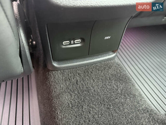 Белый Шкода Октавия, объемом двигателя 2 л и пробегом 180 тыс. км за 22700 $, фото 57 на Automoto.ua