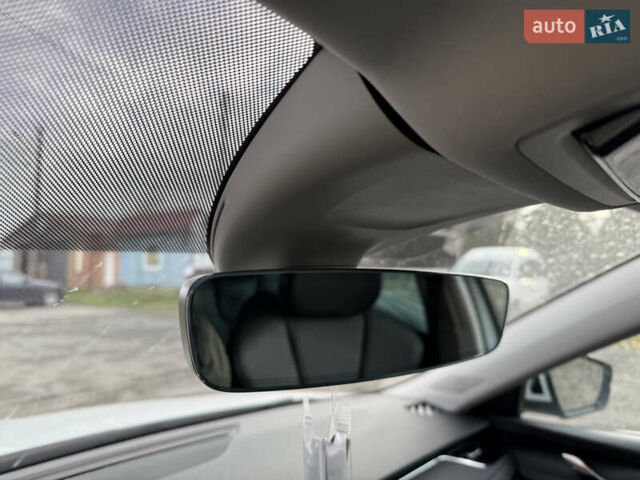 Белый Шкода Октавия, объемом двигателя 2 л и пробегом 180 тыс. км за 22400 $, фото 61 на Automoto.ua