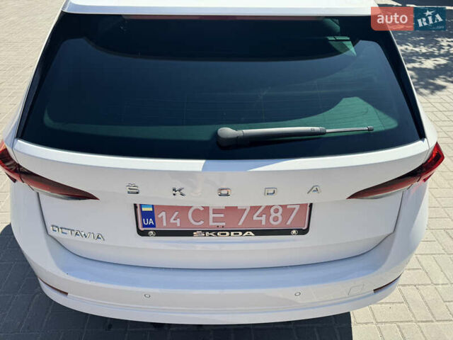 Білий Шкода Октавія, об'ємом двигуна 2 л та пробігом 197 тис. км за 20500 $, фото 5 на Automoto.ua