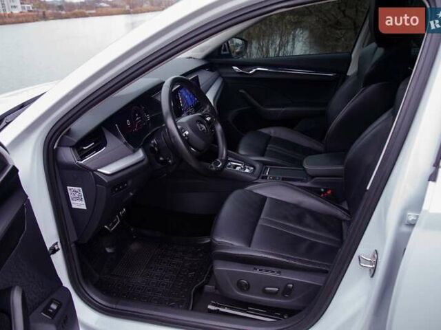 Білий Шкода Октавія, об'ємом двигуна 2 л та пробігом 199 тис. км за 19950 $, фото 63 на Automoto.ua