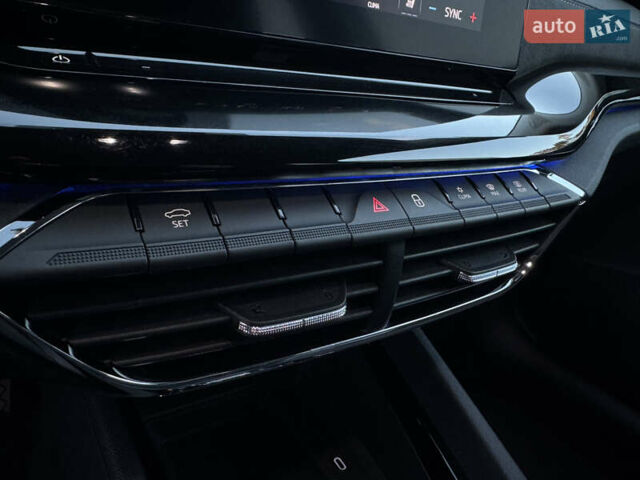 Белый Шкода Октавия, объемом двигателя 1.97 л и пробегом 232 тыс. км за 20500 $, фото 28 на Automoto.ua