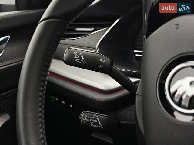 Белый Шкода Октавия, объемом двигателя 2 л и пробегом 179 тыс. км за 23999 $, фото 31 на Automoto.ua