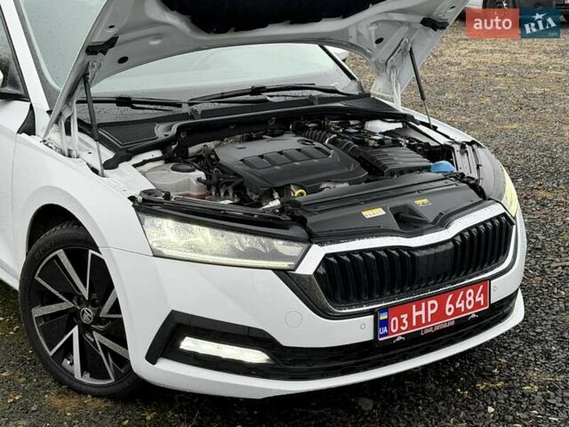 Білий Шкода Октавія, об'ємом двигуна 2 л та пробігом 308 тис. км за 17700 $, фото 15 на Automoto.ua