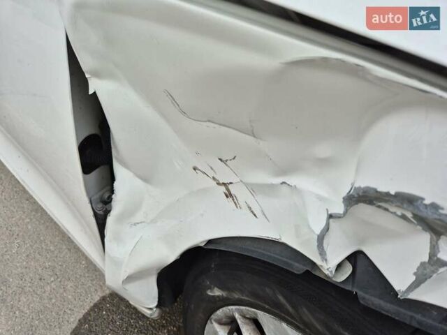 Белый Шкода Октавия, объемом двигателя 1.97 л и пробегом 123 тыс. км за 17300 $, фото 12 на Automoto.ua