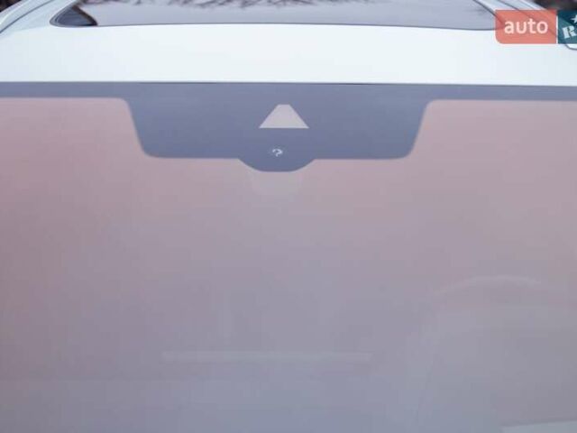 Білий Шкода Октавія, об'ємом двигуна 2 л та пробігом 199 тис. км за 19950 $, фото 31 на Automoto.ua