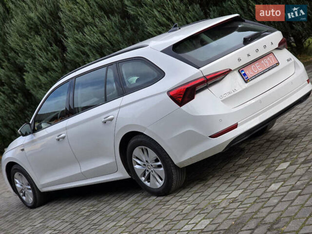 Шкода Октавия 2021 в Самборе на Automoto.ua Белый Шкода Октавия, объемом двигателя 2 л и пробегом 201 тыс. км за 18999 $, фото 14 на Automoto.ua