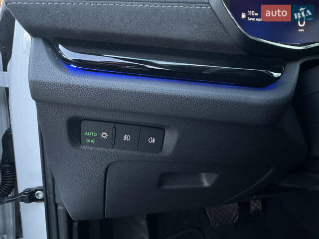 Белый Шкода Октавия, объемом двигателя 1.97 л и пробегом 232 тыс. км за 20500 $, фото 12 на Automoto.ua