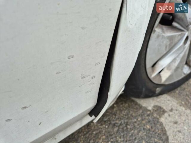 Белый Шкода Октавия, объемом двигателя 1.97 л и пробегом 123 тыс. км за 17300 $, фото 11 на Automoto.ua