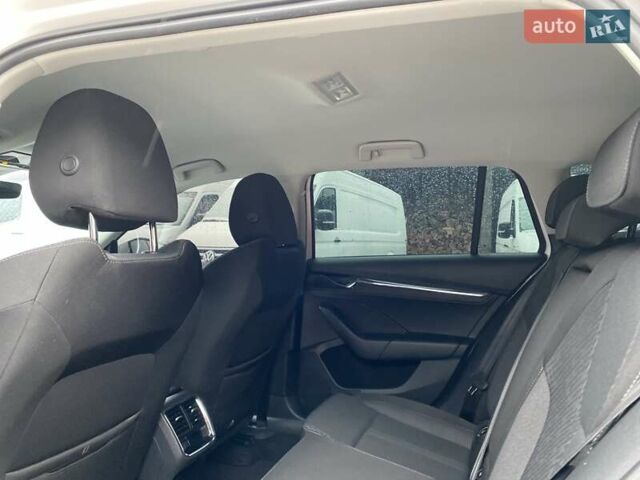 Білий Шкода Октавія, об'ємом двигуна 1.97 л та пробігом 88 тис. км за 17880 $, фото 66 на Automoto.ua