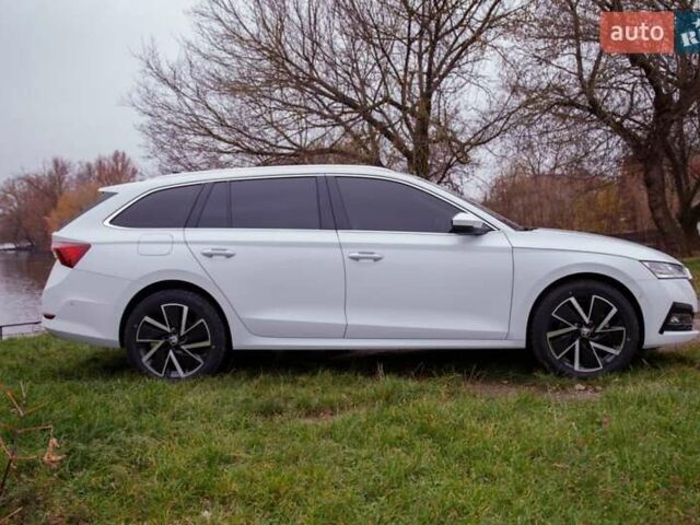 Білий Шкода Октавія, об'ємом двигуна 2 л та пробігом 199 тис. км за 19950 $, фото 11 на Automoto.ua