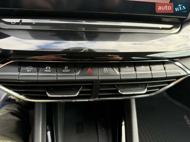 Белый Шкода Октавия, объемом двигателя 2 л и пробегом 180 тыс. км за 22400 $, фото 60 на Automoto.ua