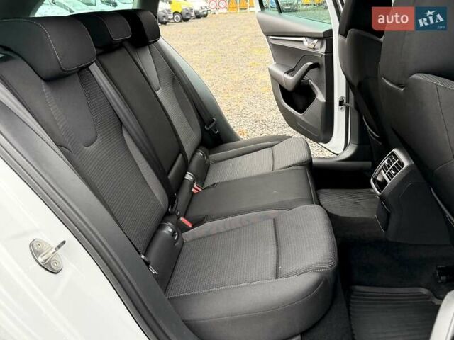 Білий Шкода Октавія, об'ємом двигуна 2 л та пробігом 308 тис. км за 17700 $, фото 24 на Automoto.ua