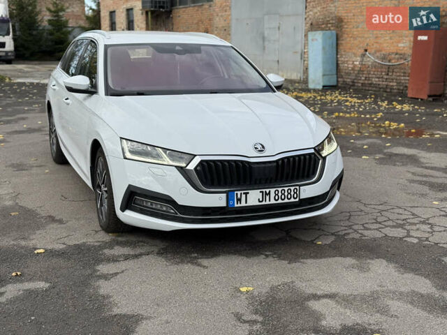 Белый Шкода Октавия, объемом двигателя 2 л и пробегом 180 тыс. км за 22700 $, фото 9 на Automoto.ua