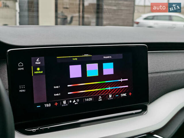 Белый Шкода Октавия, объемом двигателя 2 л и пробегом 179 тыс. км за 23999 $, фото 41 на Automoto.ua