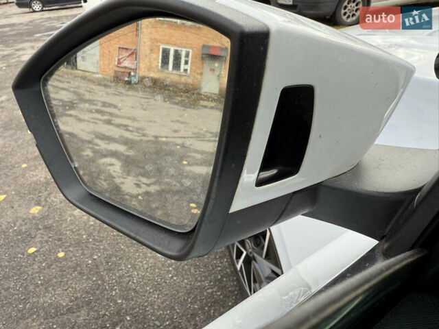 Белый Шкода Октавия, объемом двигателя 2 л и пробегом 180 тыс. км за 22700 $, фото 37 на Automoto.ua