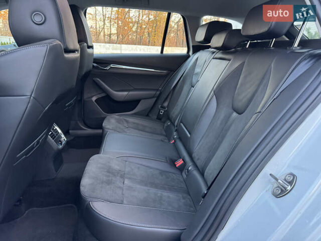 Белый Шкода Октавия, объемом двигателя 1.97 л и пробегом 232 тыс. км за 20500 $, фото 19 на Automoto.ua